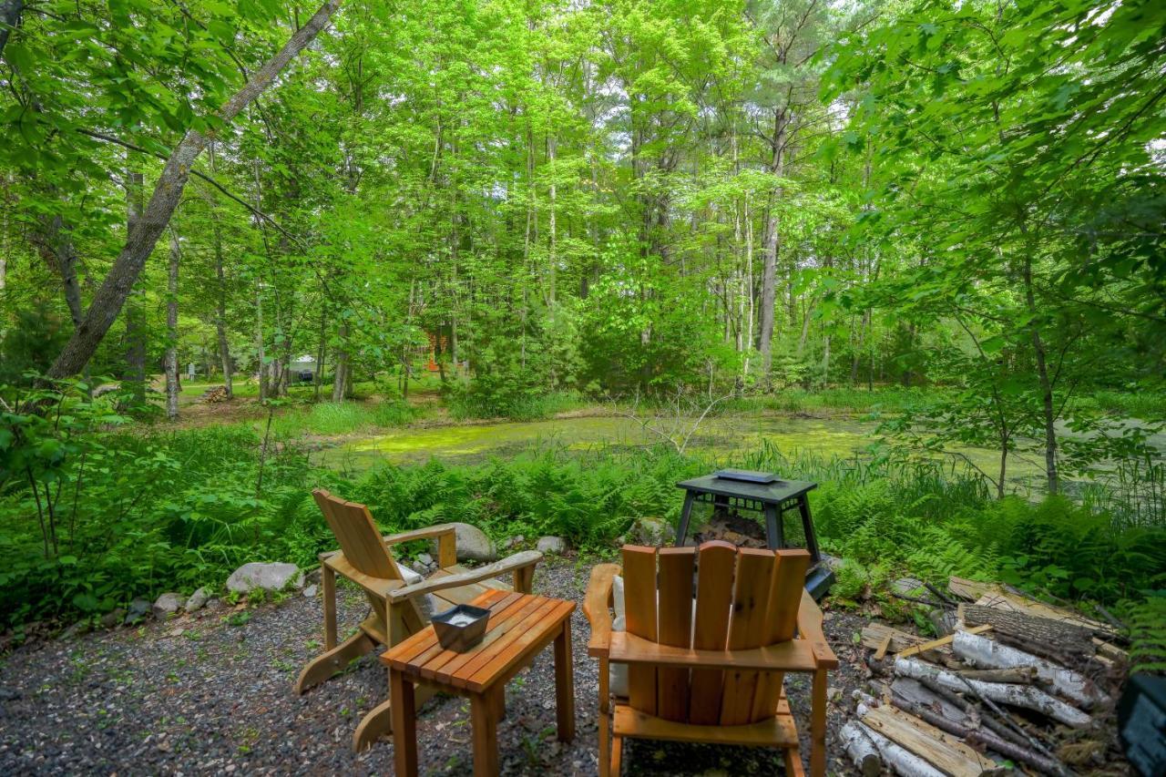 Vintage Wild West Tiny Hotel In The Woods! Pine City Exteriör bild