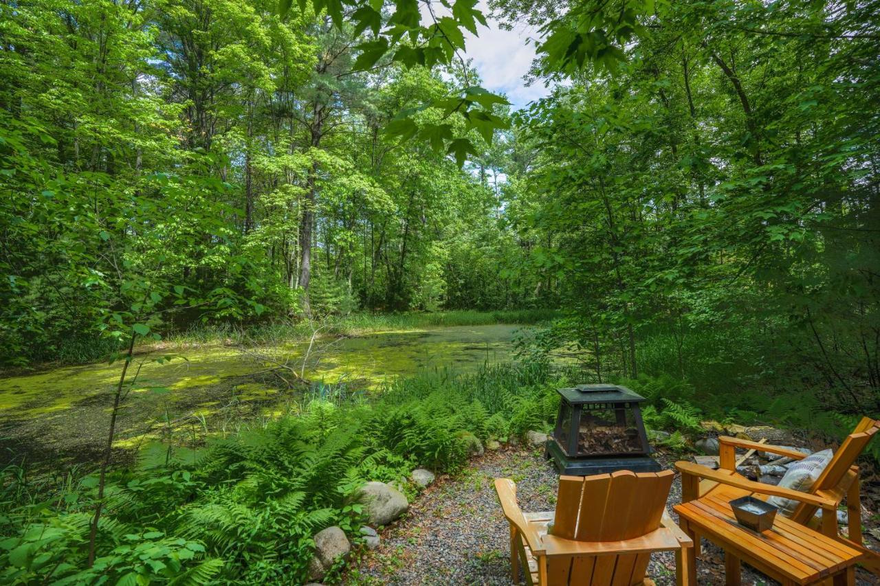 Vintage Wild West Tiny Hotel In The Woods! Pine City Exteriör bild