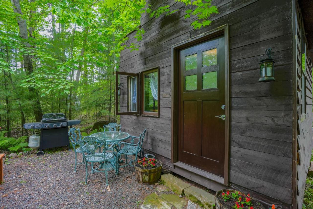 Vintage Wild West Tiny Hotel In The Woods! Pine City Exteriör bild